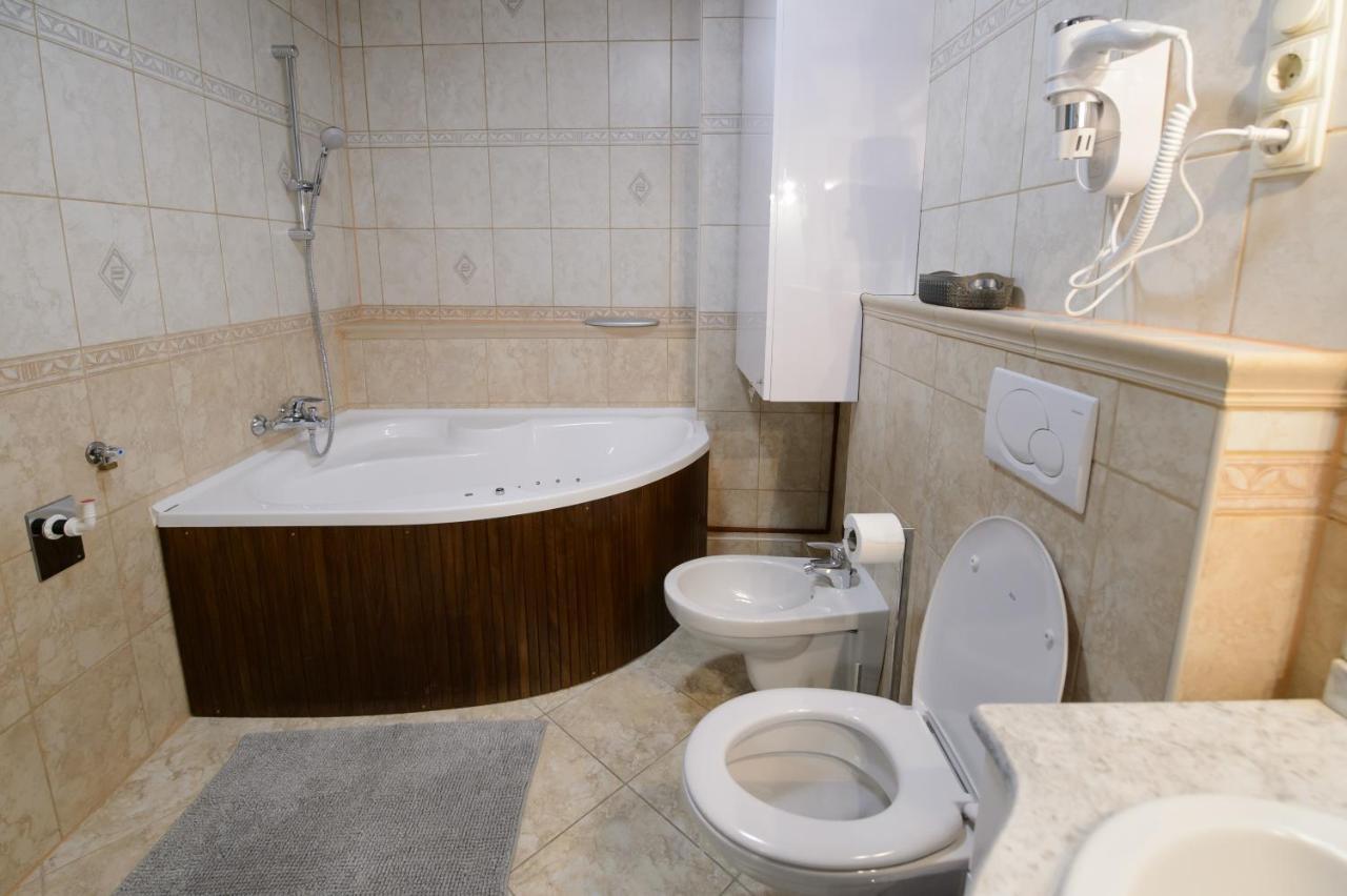 Hr Apartmanhaz Eğri Dış mekan fotoğraf