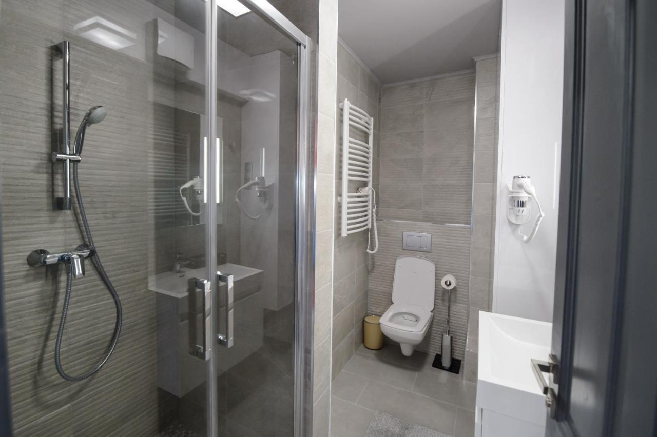 Hr Apartmanhaz Eğri Dış mekan fotoğraf